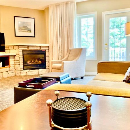 Hillside Haven: Carriage Club Resort Retreat Edgar Экстерьер фото