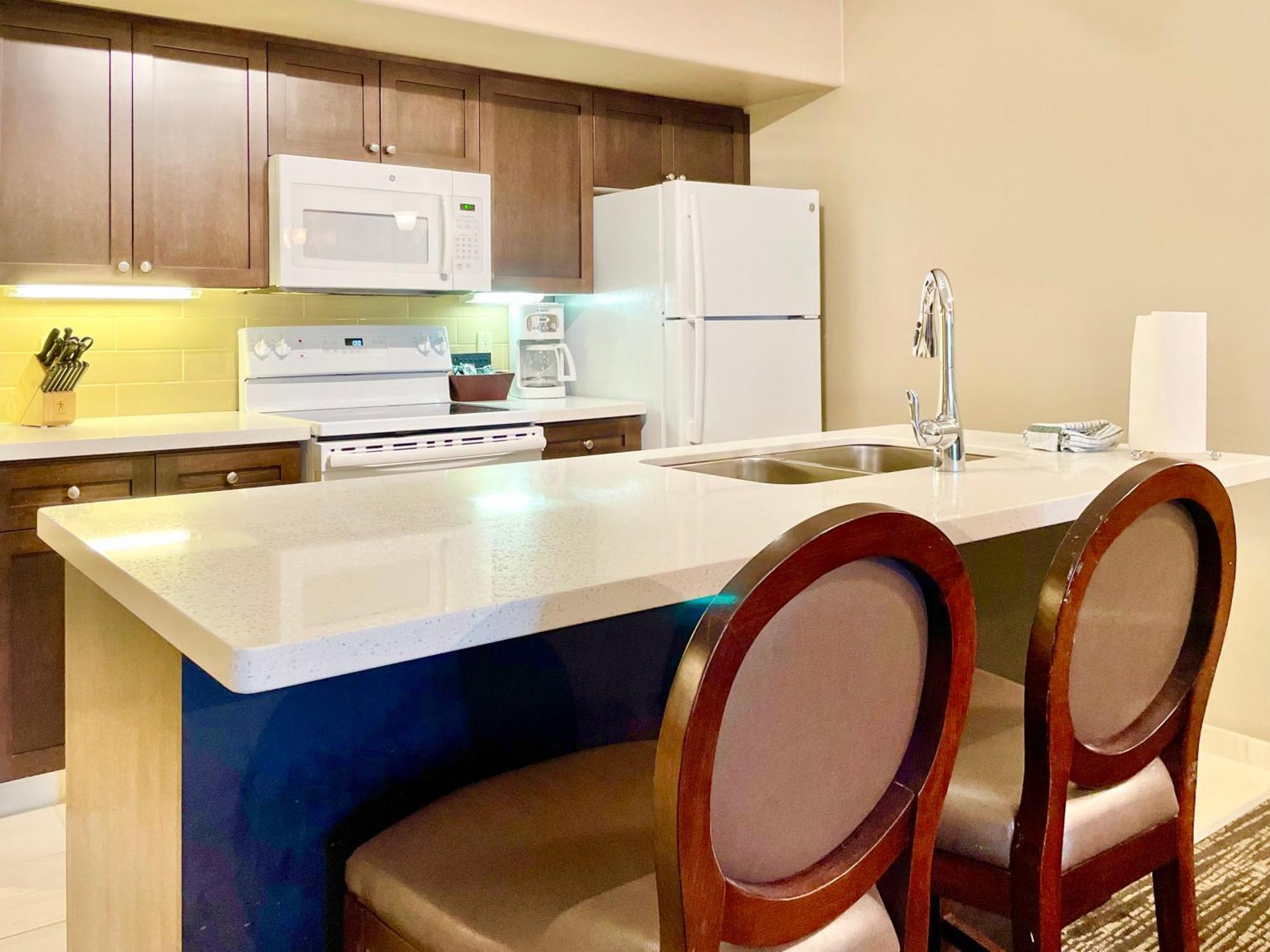 Hillside Haven: Carriage Club Resort Retreat Edgar Экстерьер фото