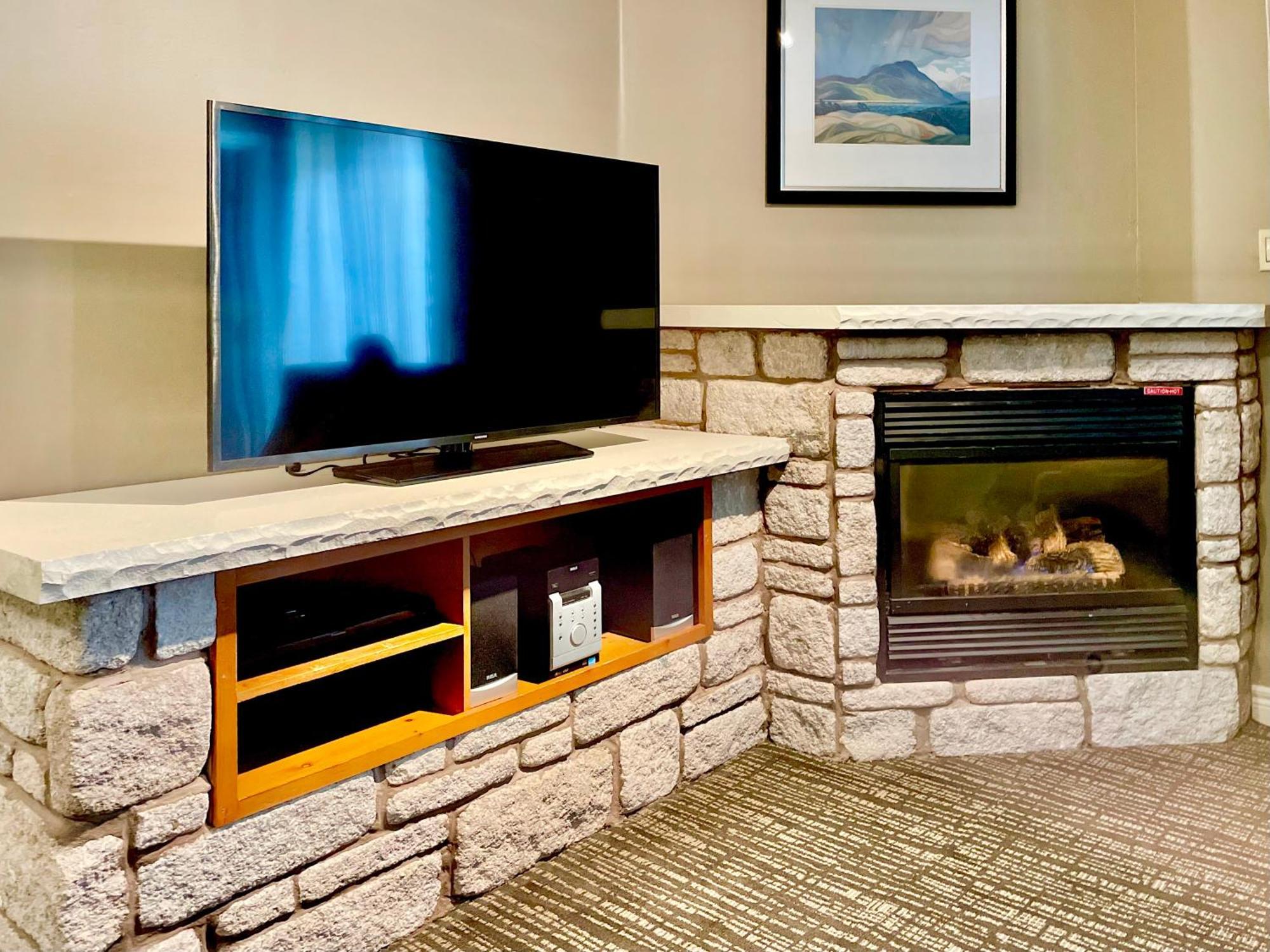 Hillside Haven: Carriage Club Resort Retreat Edgar Экстерьер фото